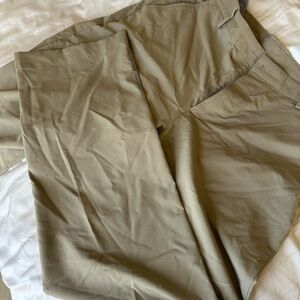 Under Armour Men's Khaki Chinos